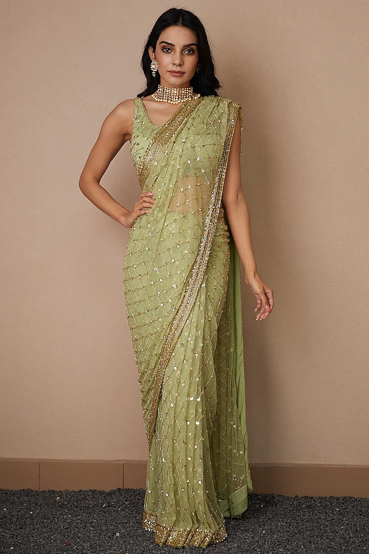 Buy Trendy Green Saree Online in India - Joshindia