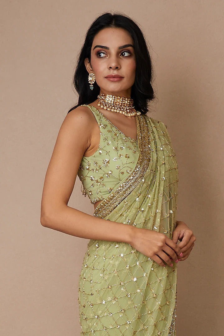 Buy Trendy Green Saree Online in India - Joshindia