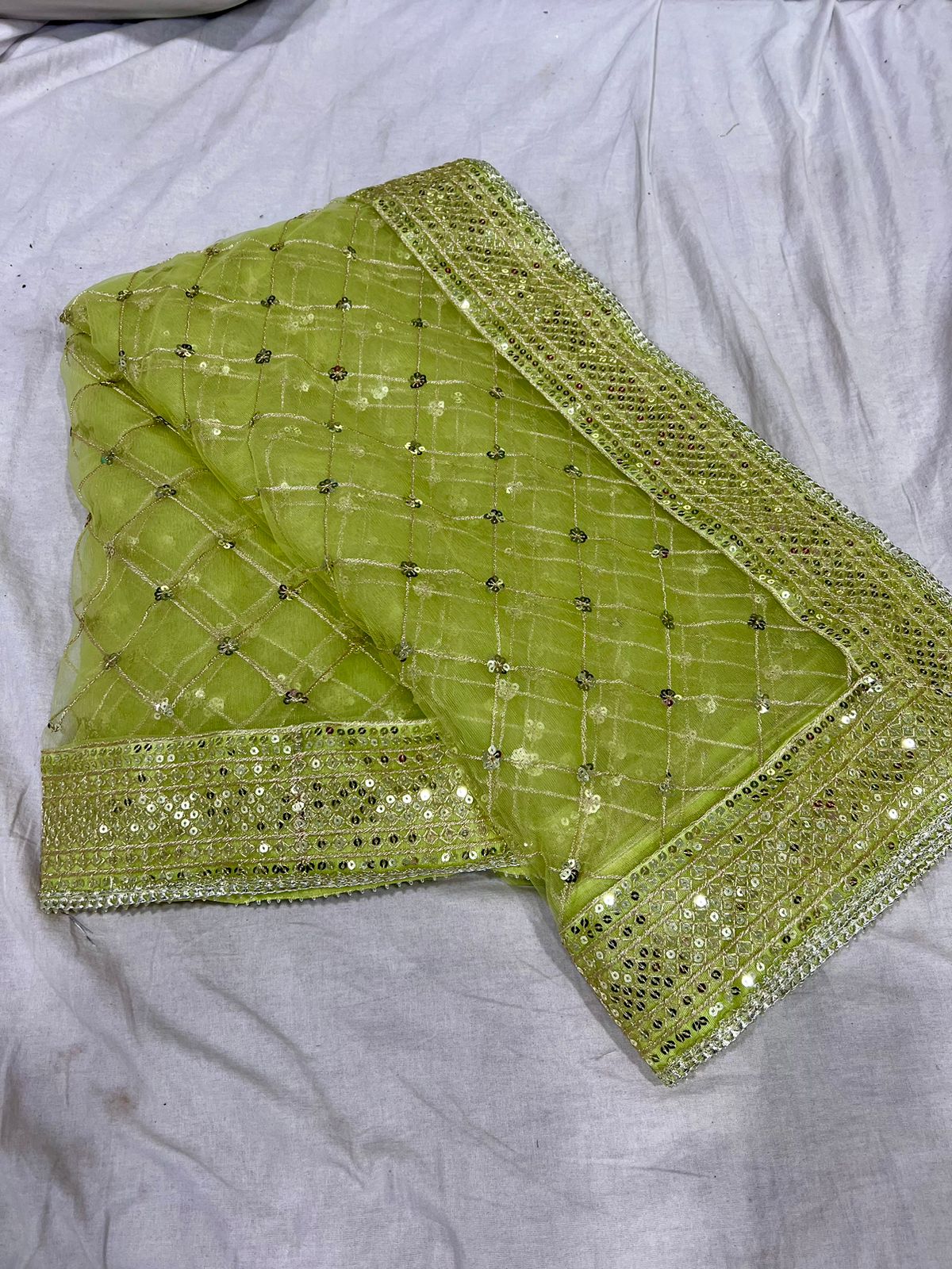 Buy Trendy Green Saree Online in India - Joshindia