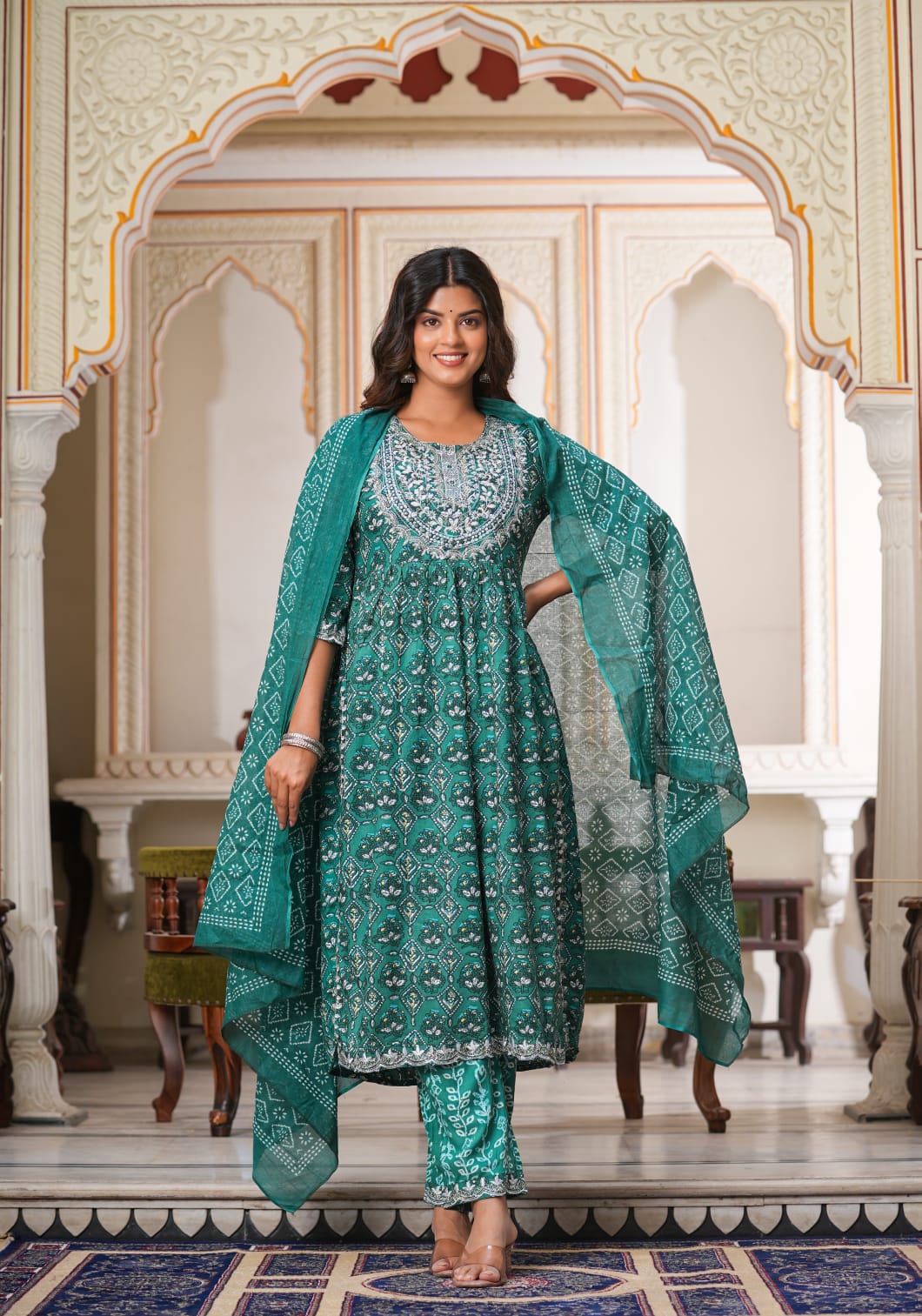 Buy Trendy Green Kurtas Online in India - Joshindia