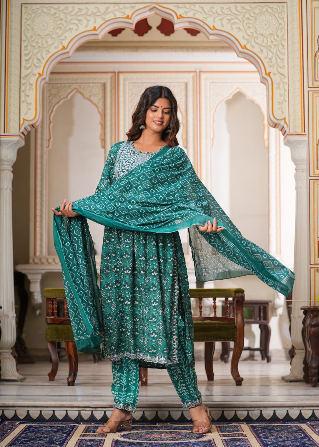 Buy Trendy Green Kurtas Online in India - Joshindia