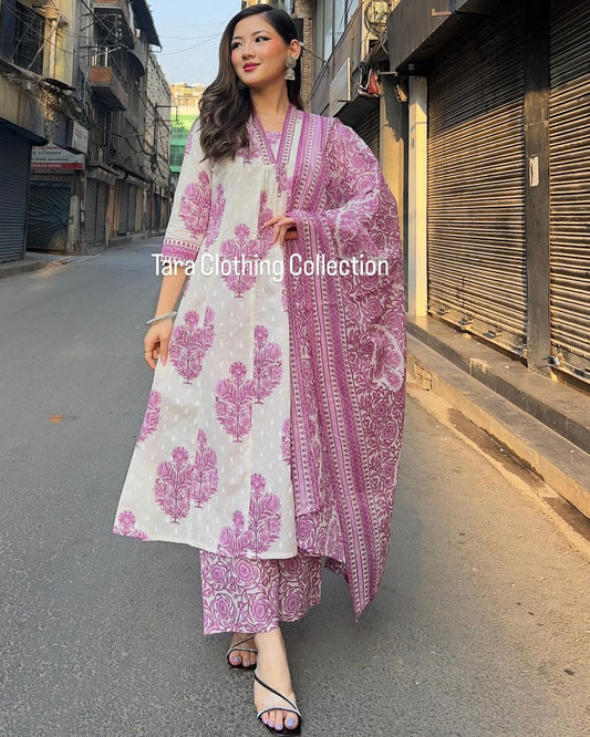 Beautiful white and pink painted cotton kurta set