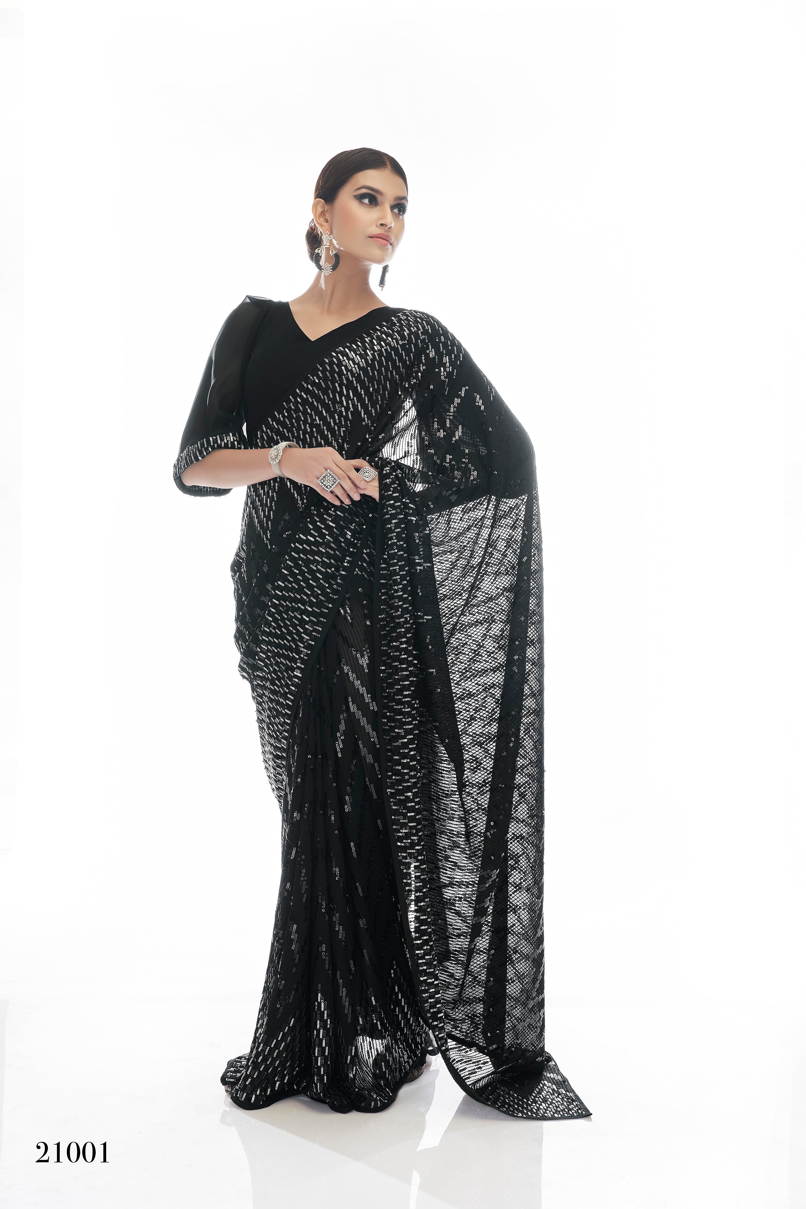 Beautiful Black color bollywood sequin saree – Joshindia