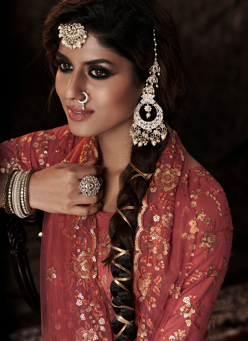 15 Easy Ways to include Gajra in your Hairstyle this Wedding Season |  WeddingBazaar