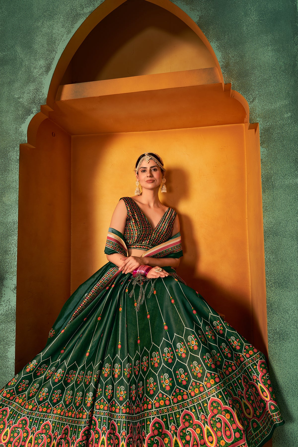 Rogue Pink Banarasi Silk Lehenga Set Design by Jiya By Veer Designs at  Pernia's Pop Up Shop 2024