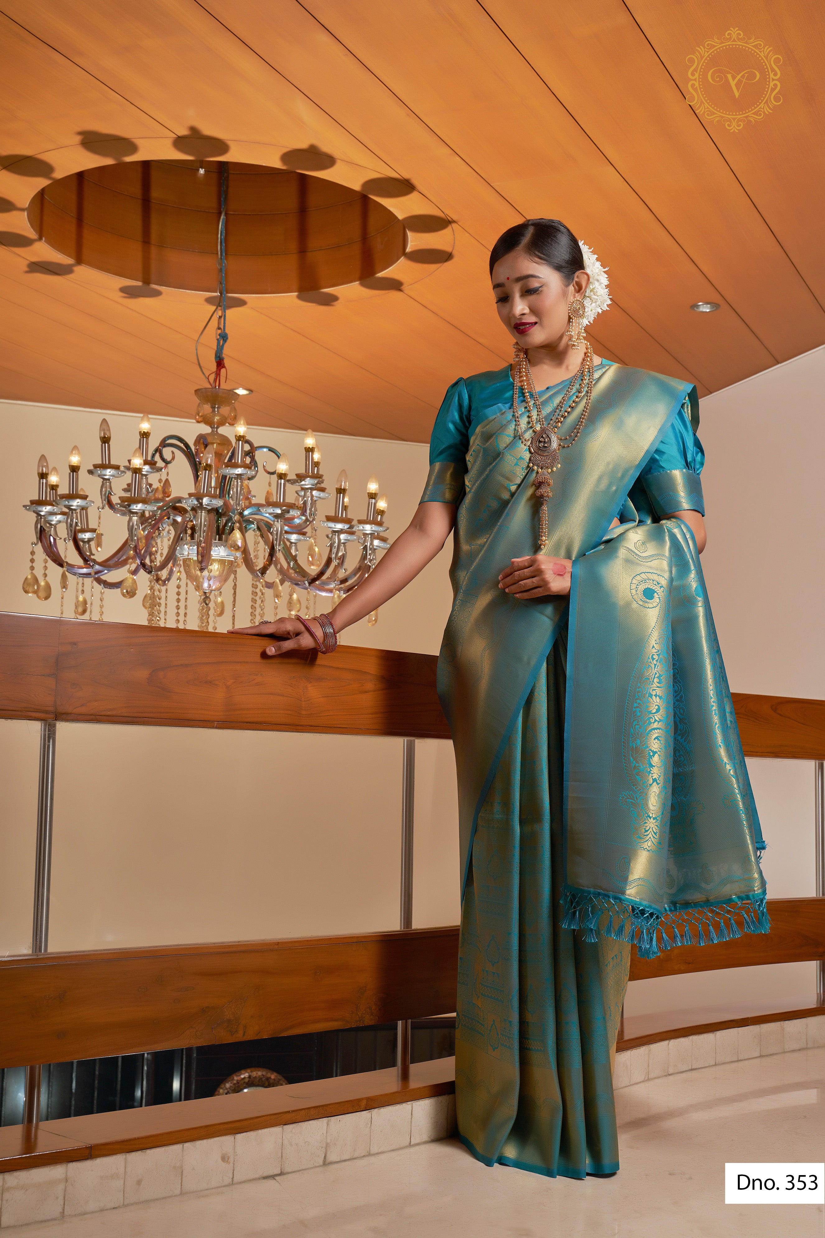 Tisha Sky Blue Banarasi Saree – Zariknyaa