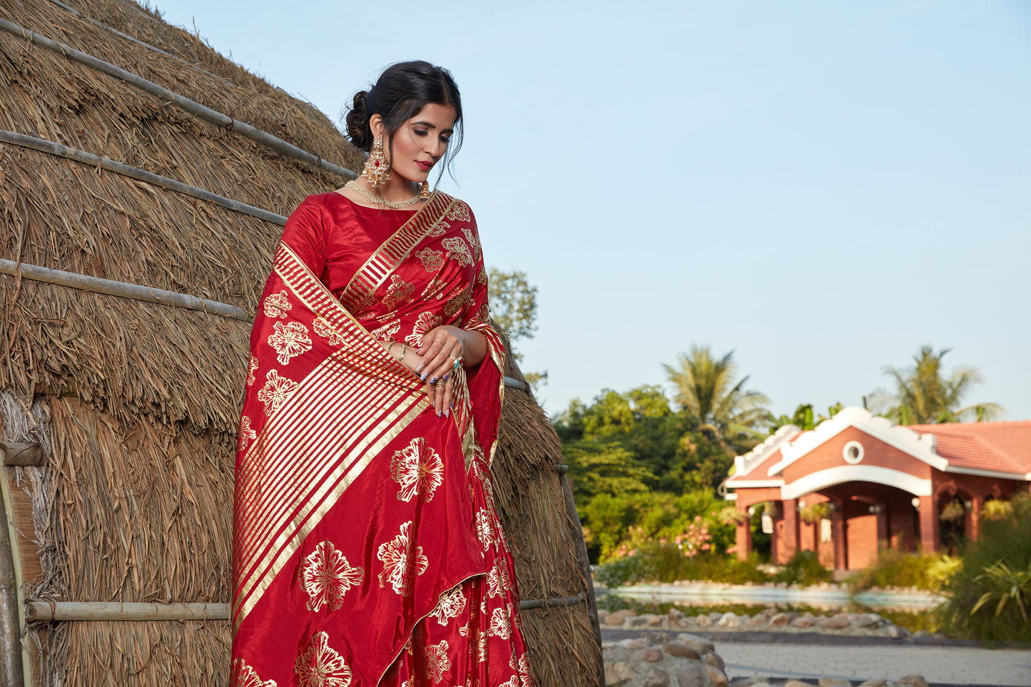 Buy Amazing Red Silk Saree With Blouse Online - Joshindia