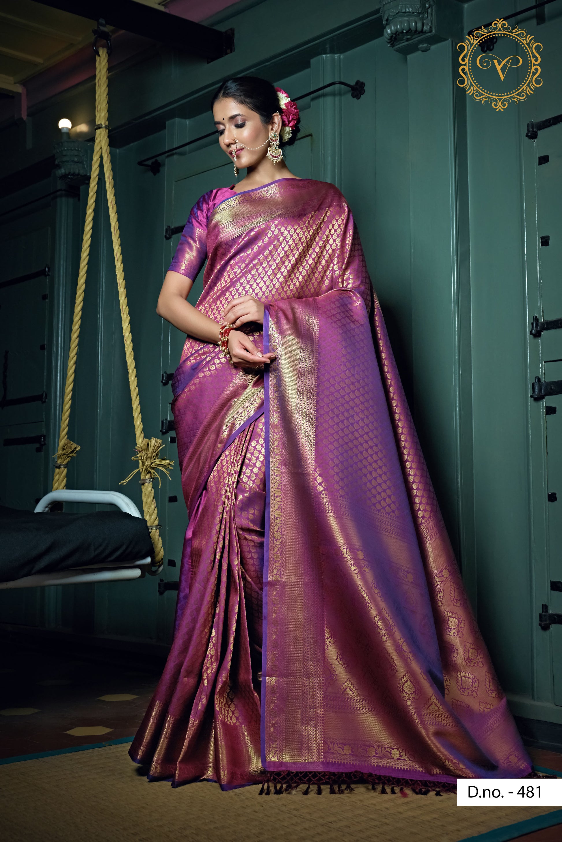 Classic purple color pure kanjiveram silk saree buy now - Joshindia