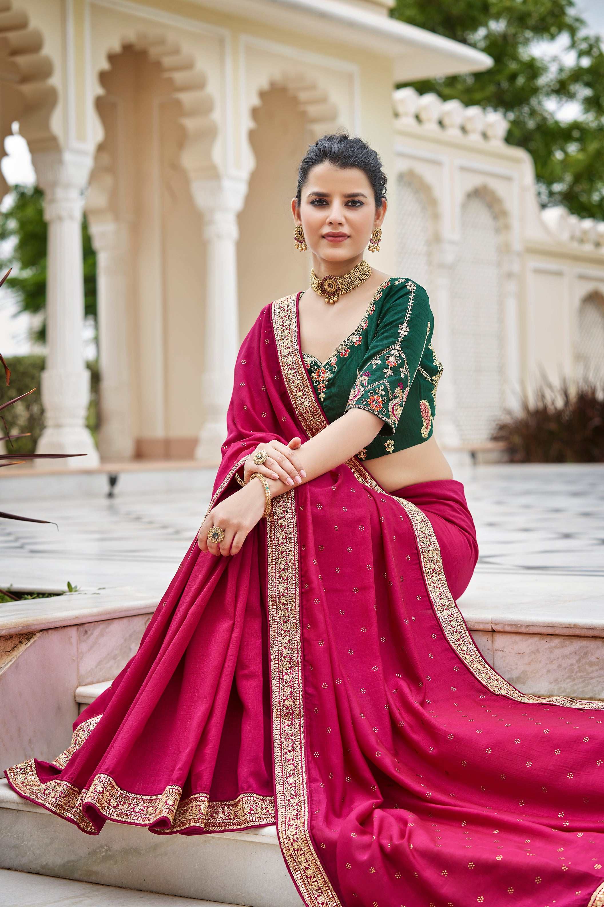 Women Party Wear Fancy Elegant Look Lightweight Plain Dark Pink Saree With  Blouse at 2500.00 INR in Jaipur | Hanna Impex