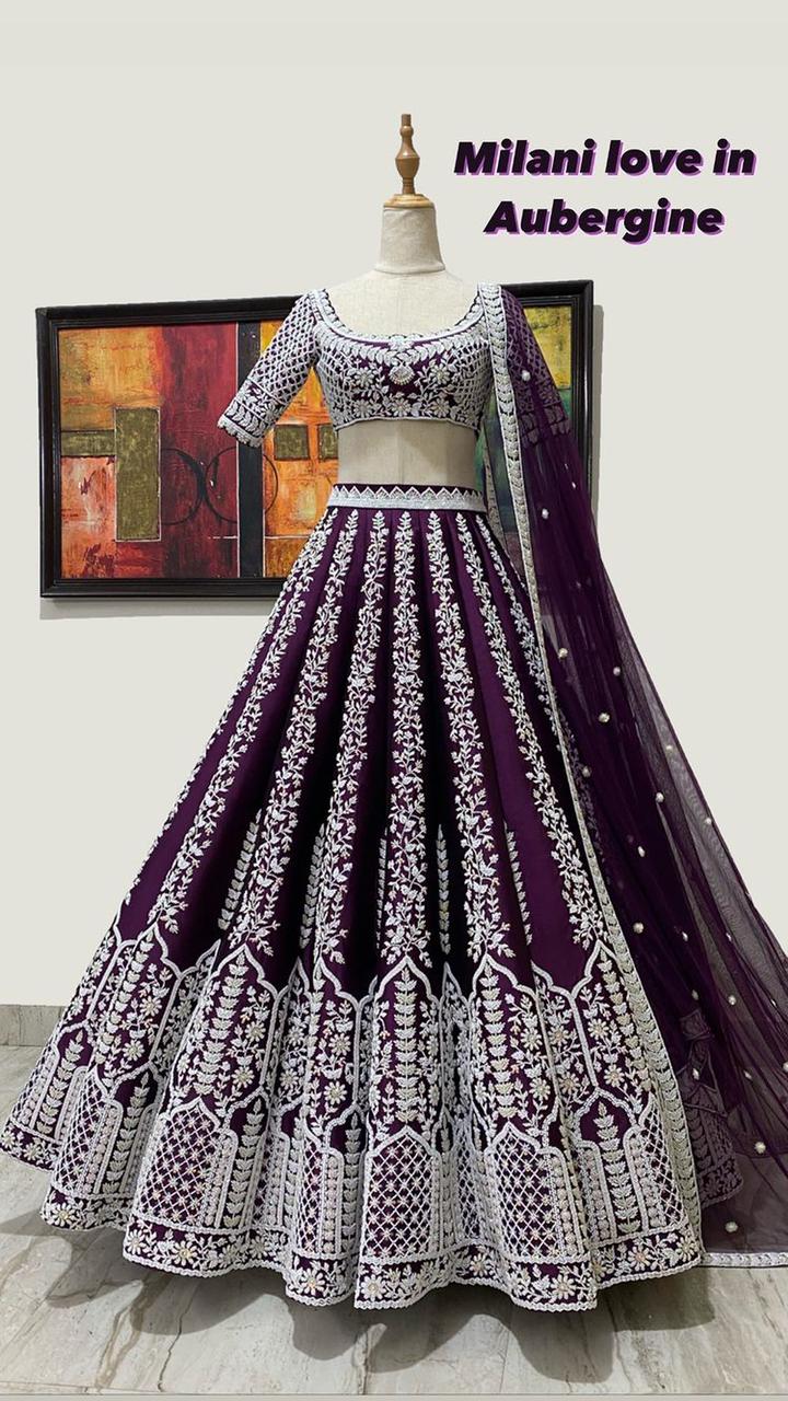 Deepika Padukone Red Bollywood Replica Lehenga Choli | Indian outfits,  Indian fashion, Indian bridal outfits