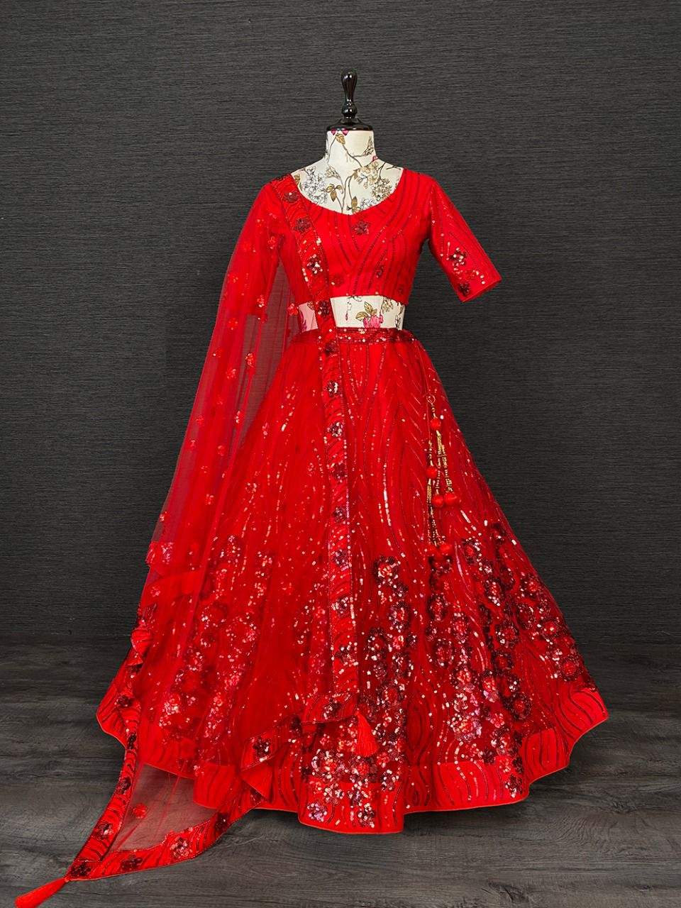 Bridal Lehenga at best price in Jammu by Sapna Saree Centre | ID:  16735937697