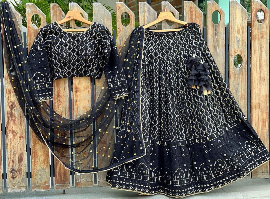 Best Color Combination Black Color Embroidery Work Lehenga Bridal –  TheDesignerSaree