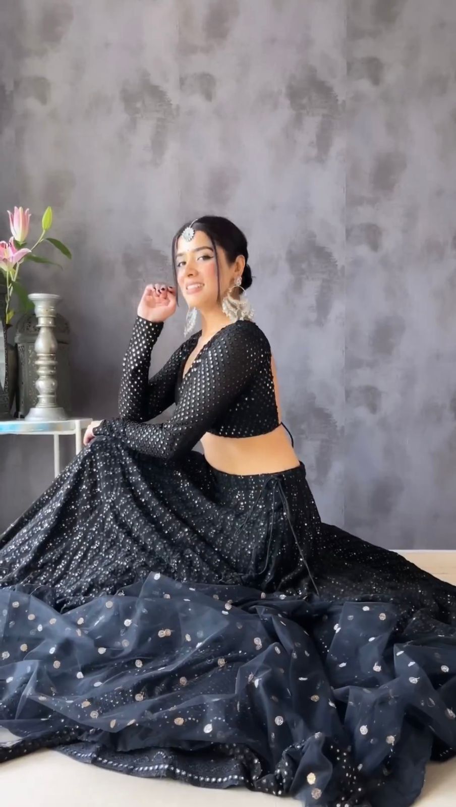 Eesha Rebba's classy and stylish look in a black lehenga!