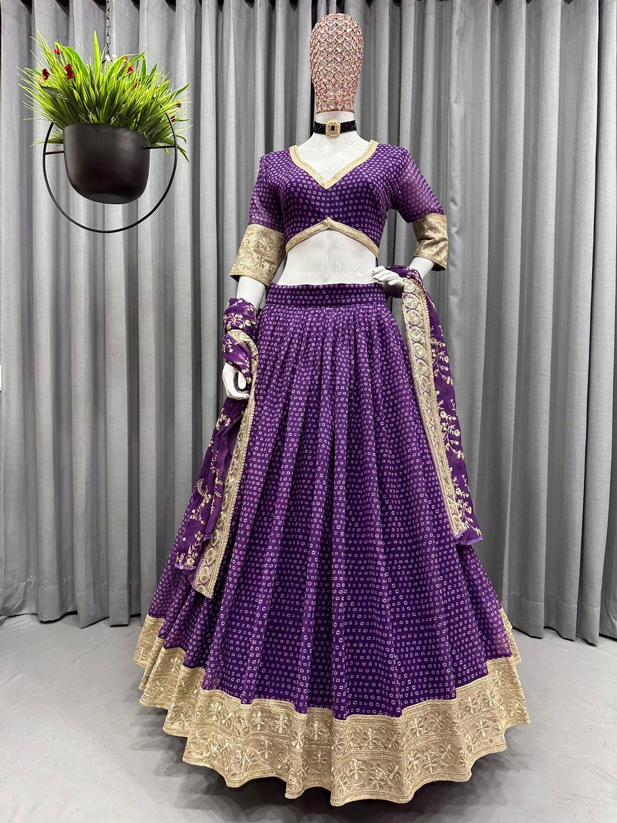 Top 20 Designer Lehenga Cholis just below Rs. 1000 - LooksGud.com | Indian  outfits, Party wear lehenga, Anarkali dress