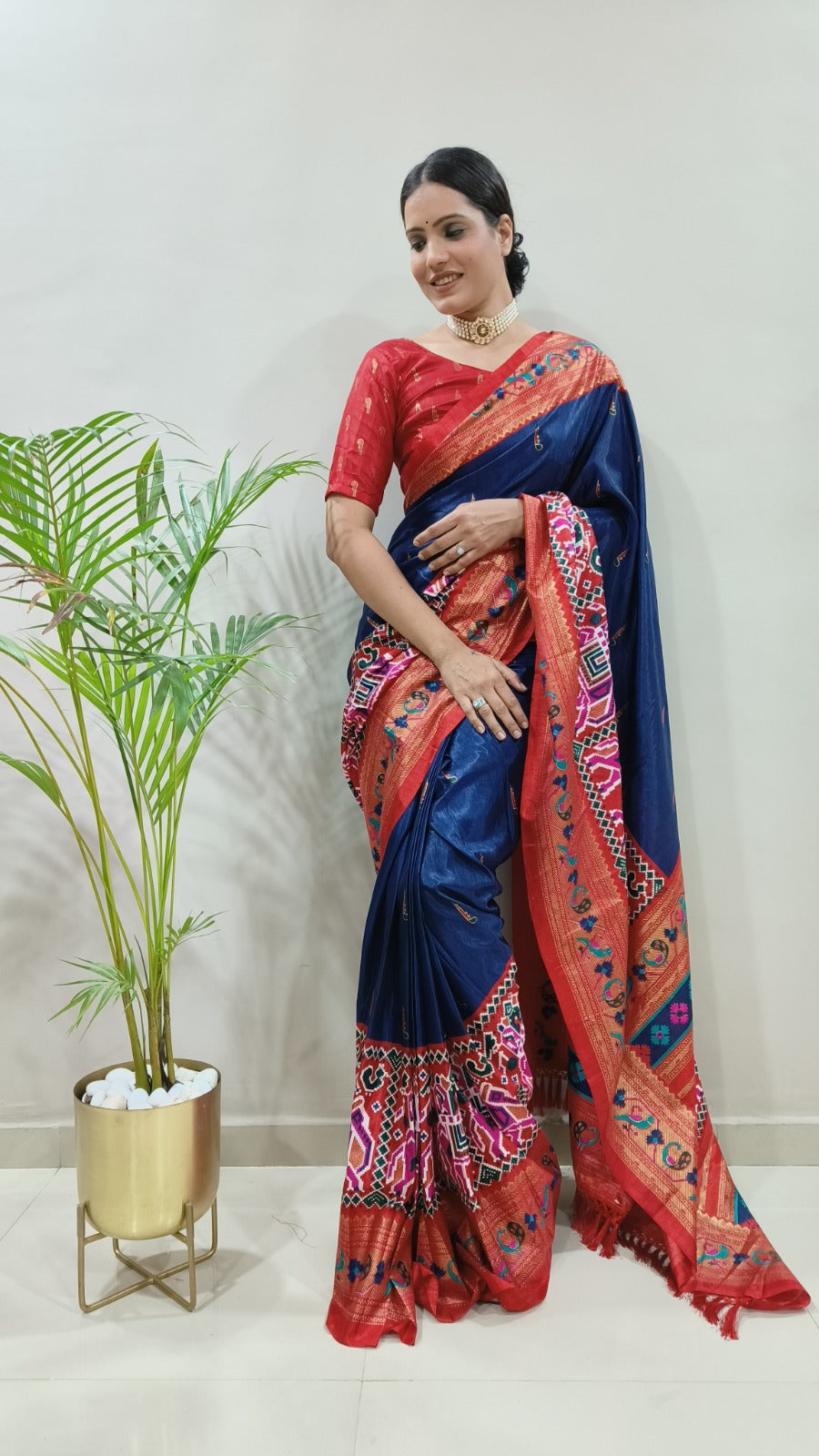 Buy Pre-Stitched Sarees Online in India - Joshindia