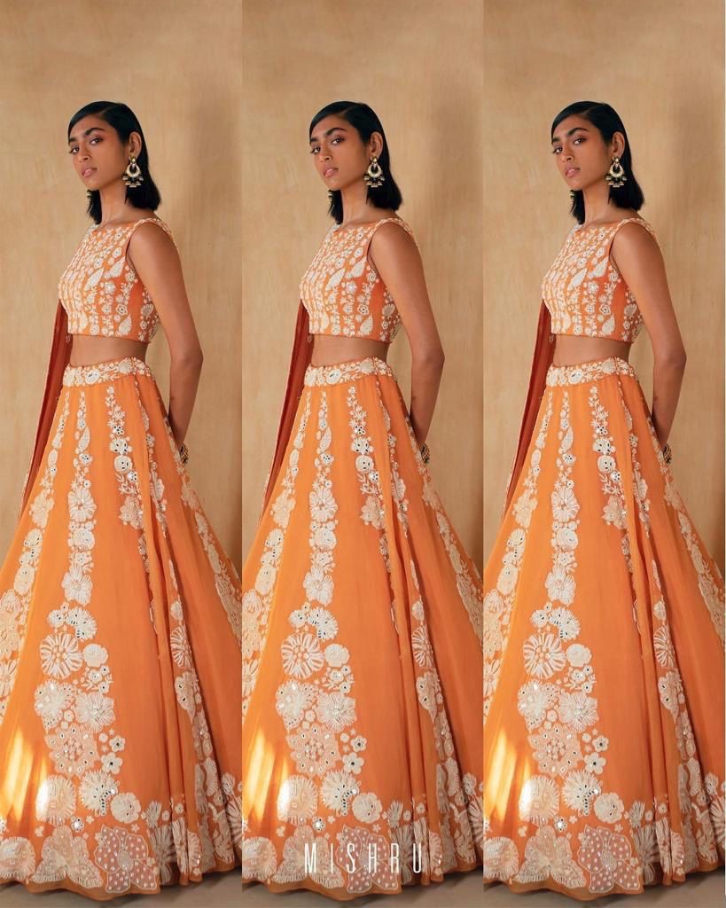 2019 Is All About Fusion And Being Bold! Check Our Lehenga And Top Designs  That Are Going to Make You Swoon.