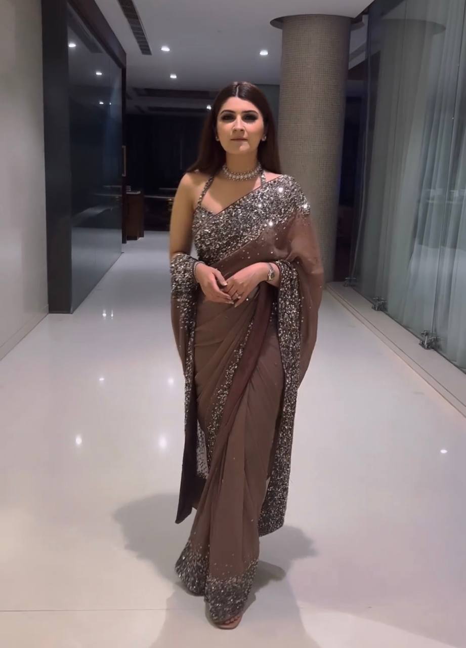 Buy Designer Heavy Saree for Women wedding party wear Designer High  Embroidered work Nazneen Jacquard Saree with Art Silk blouse piece having  High Embroidered work from Hasley Nation. Experience it Now. Hasley