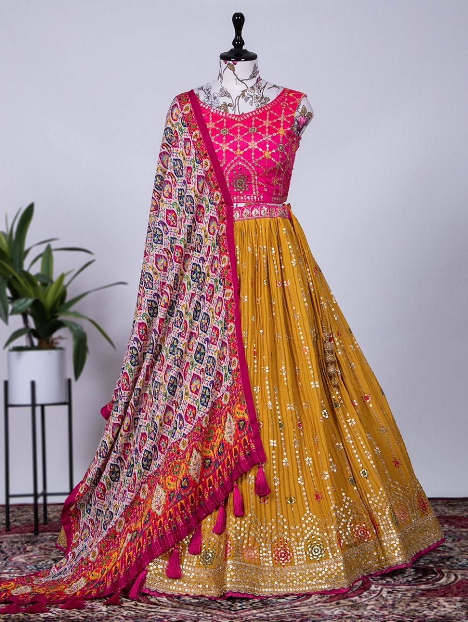 lehenga choli online - Buy Latest Collection of Lehenga Choli At Best ...