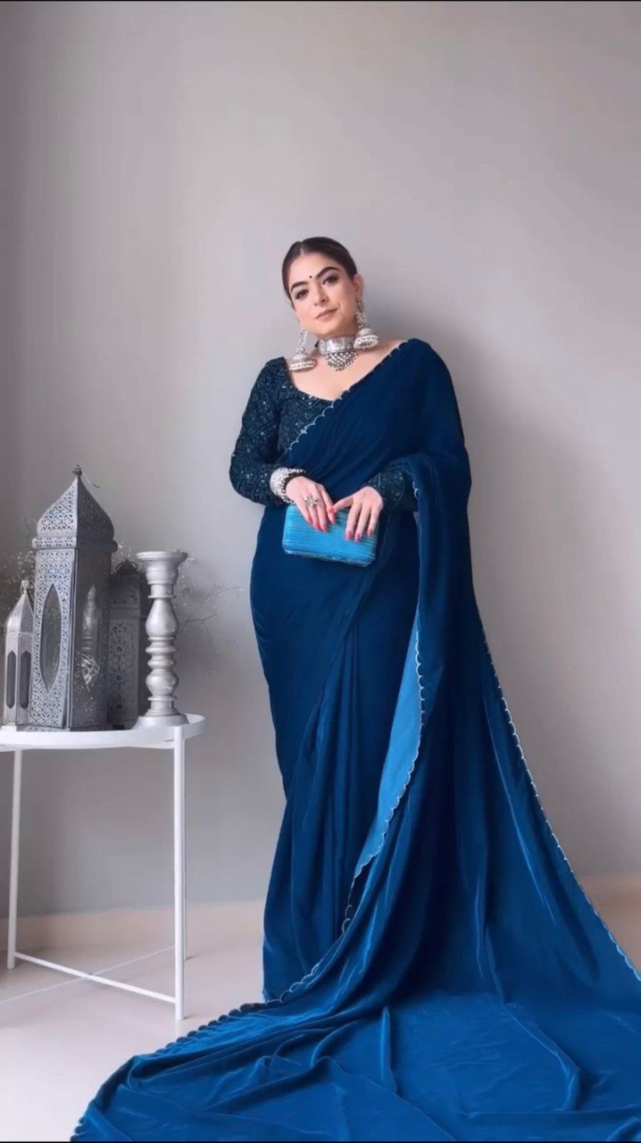 Buy Dark Blue Color Latest Saree Collection Online in India - Joshindia